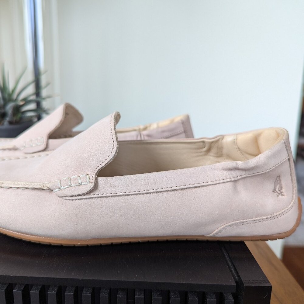 Hush puppy loafer